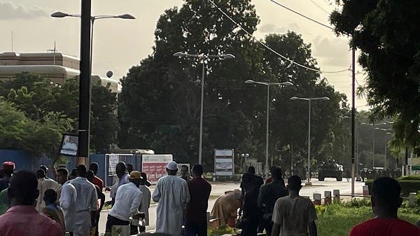 وسط محاولة الانقلاب.. رئيس بنين إلى النيجر للقيام بوساطة
