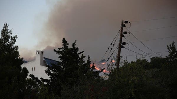 تحطم طائرة يونانية خلال مكافحة حرائق الغابات