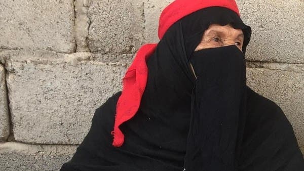 معمرة سعودية عمرها 110 أعوام تعود للدراسة.. ابنها يروي