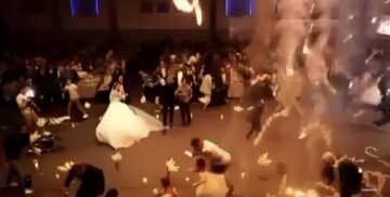 مشاهدة حريق حفل زفاف في قاعة أفراح الحمدانية بنينوى كامل