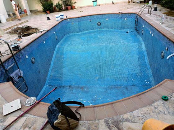 صيانة المسابح بجدة ودورها في الحفاظ على قيمة المنشآت السكنية